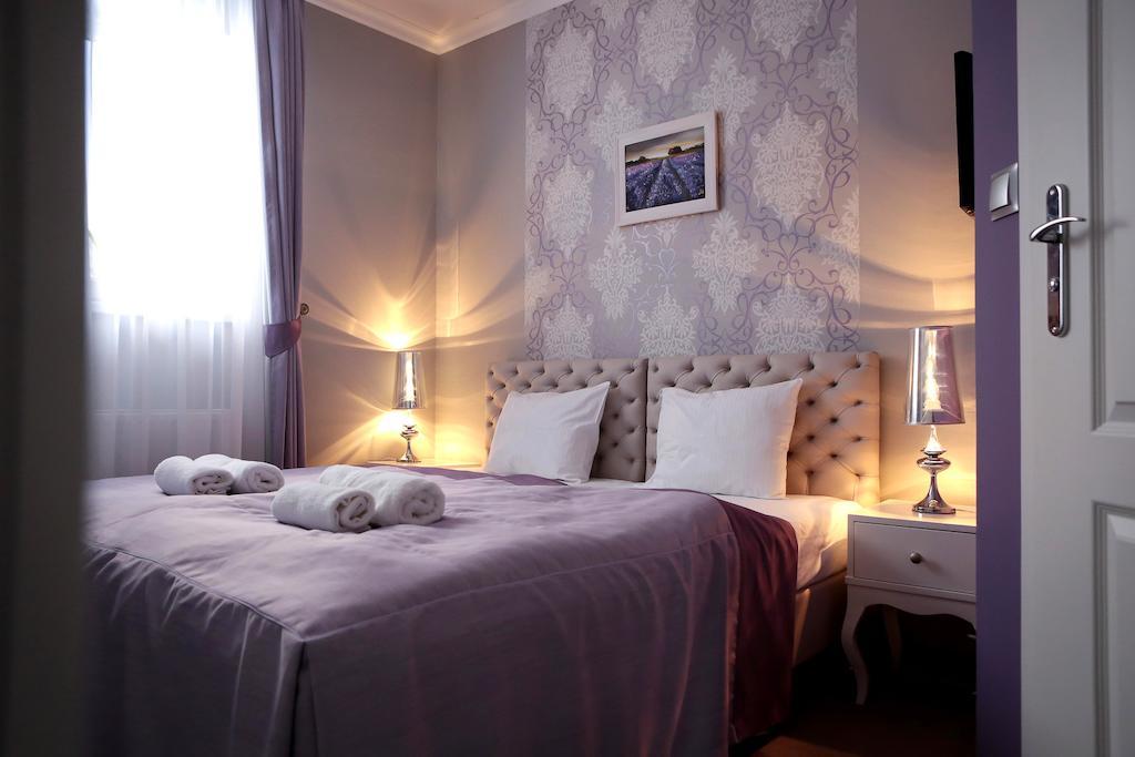 Hotel Madelaine Lwowek Slaski Værelse billede